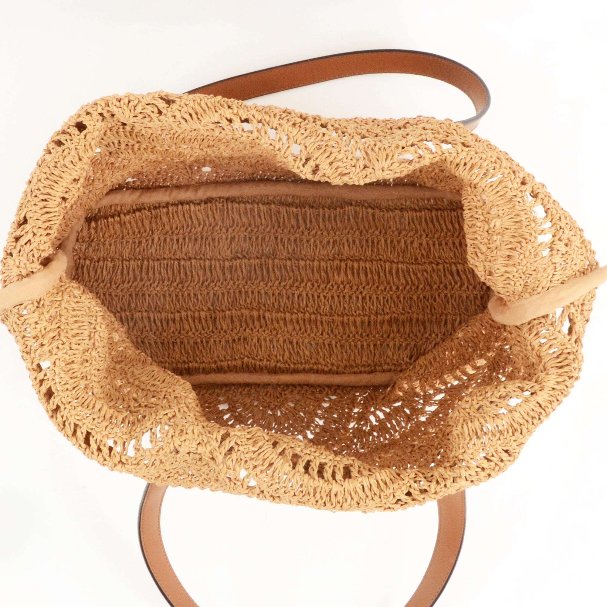 The Eco-Chic Raffia Tote Bag