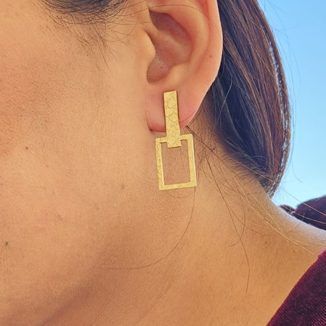 Handmade Classic Stud Earrings - Antique finish