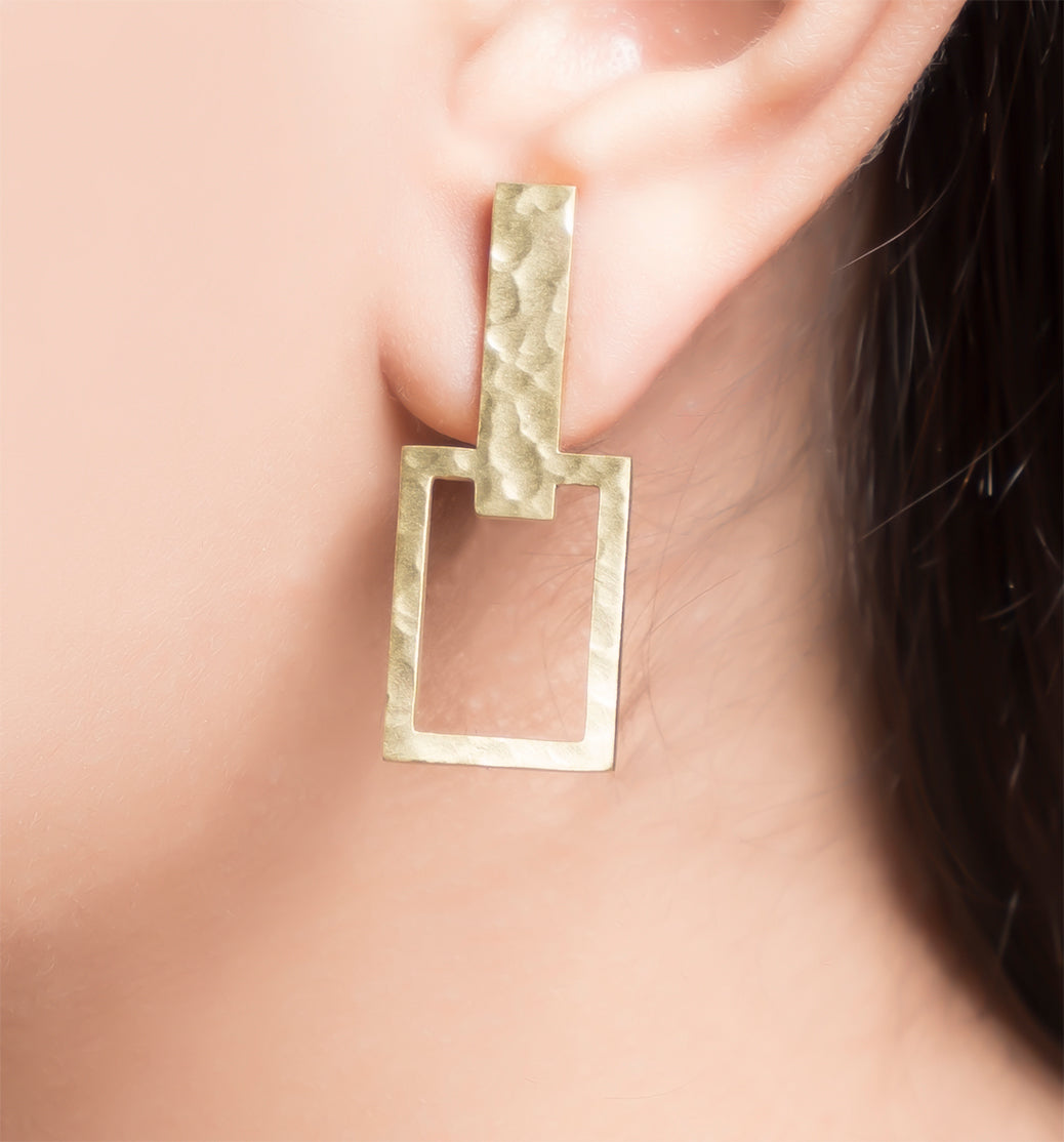 Handmade Classic Stud Earrings - Antique finish