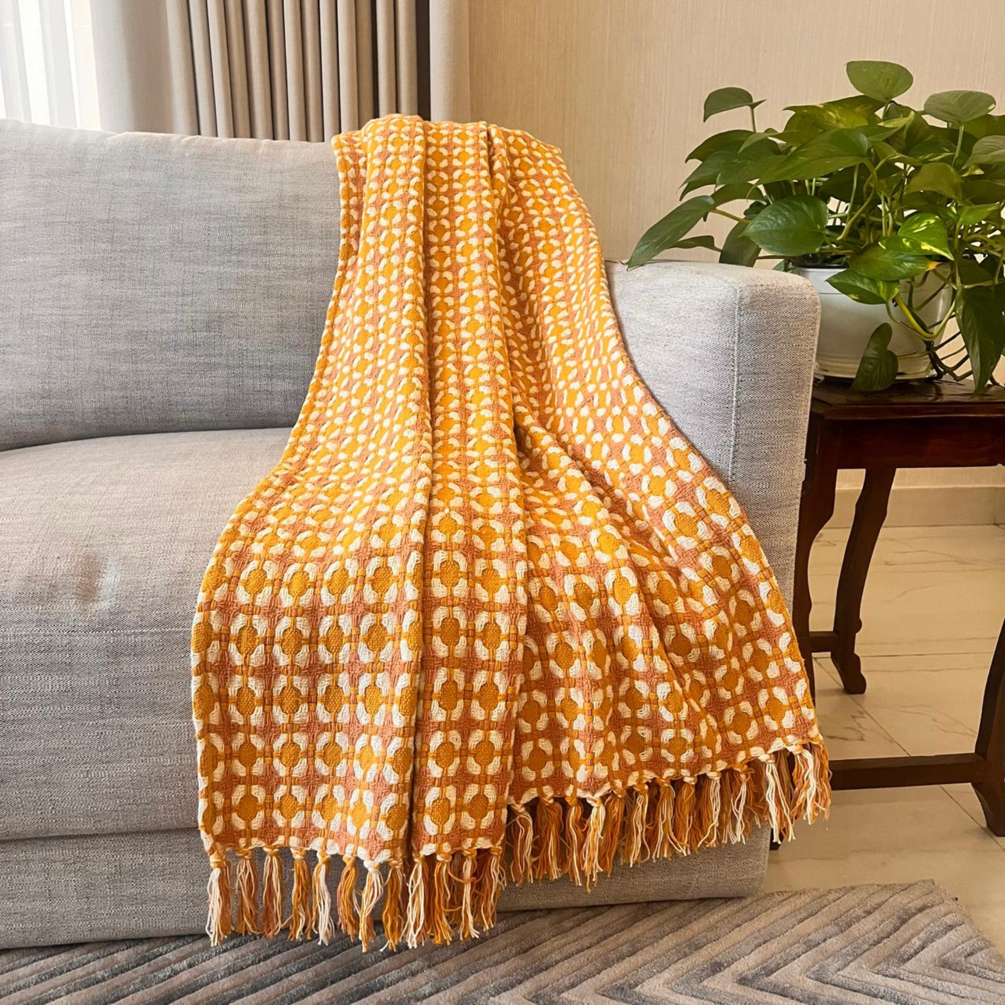 Sole Throw 50" x 60" (130 x 170 cm)