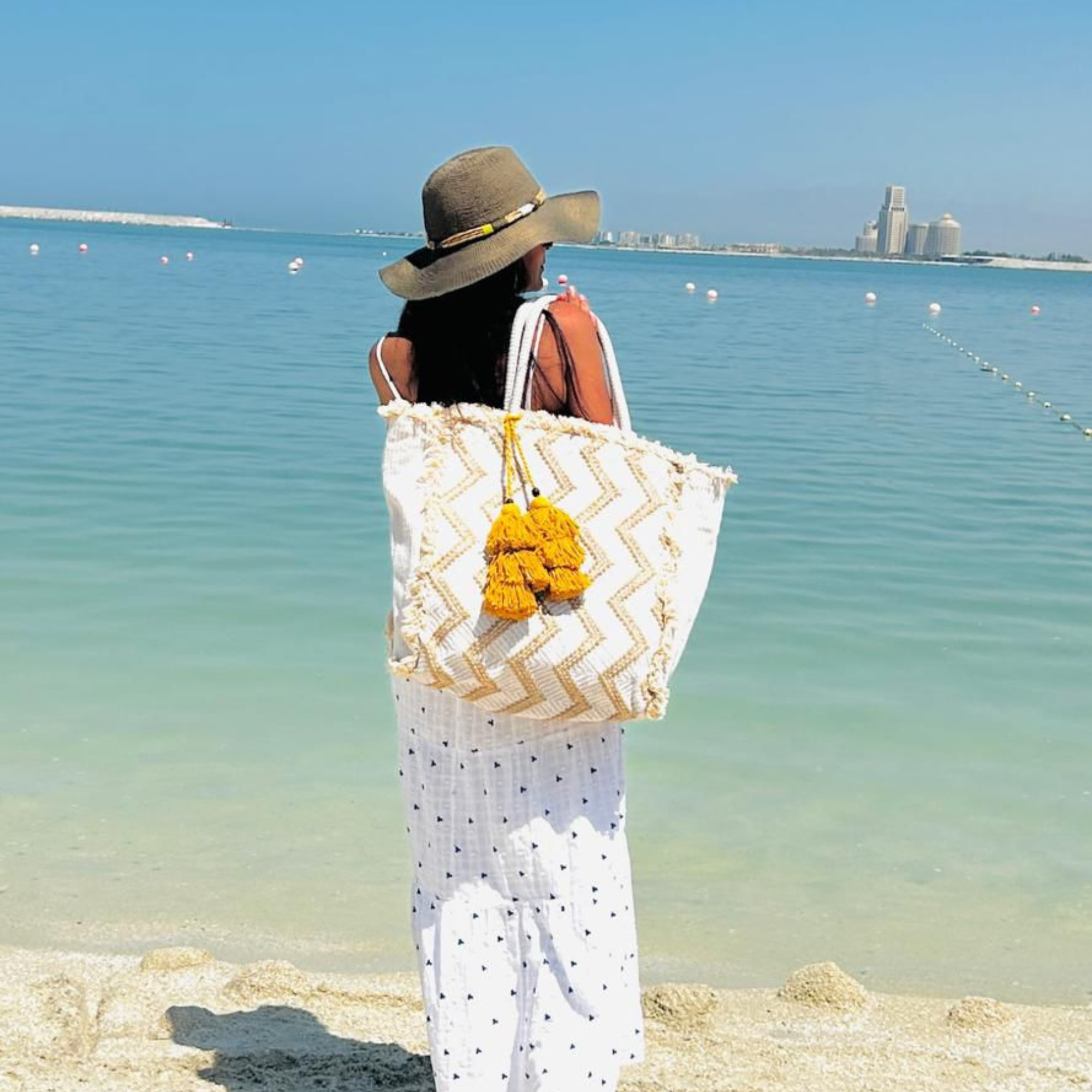 Zig Zag Carry All Shopping Tassel Bag - White