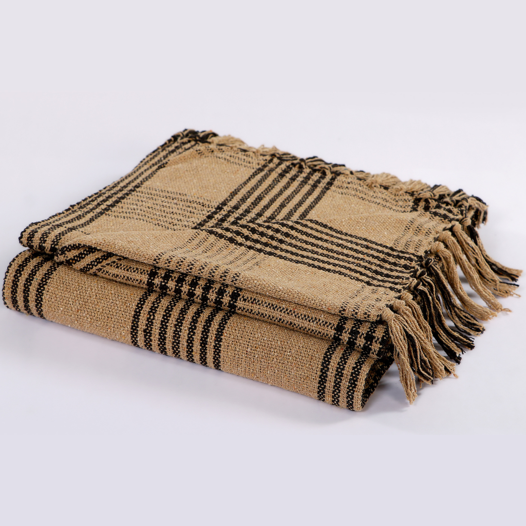 Checkered Handwoven Classic Throw with tassels 50" x 60" (127 x 172 cm)