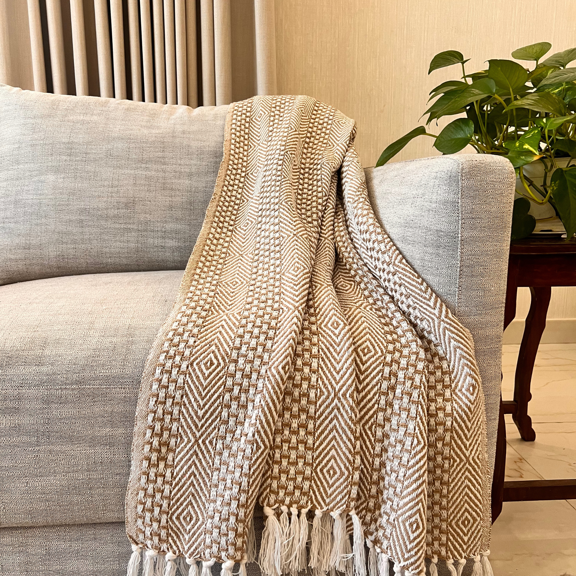 Haven Throw 50" x 60" (130 x 170 cm)