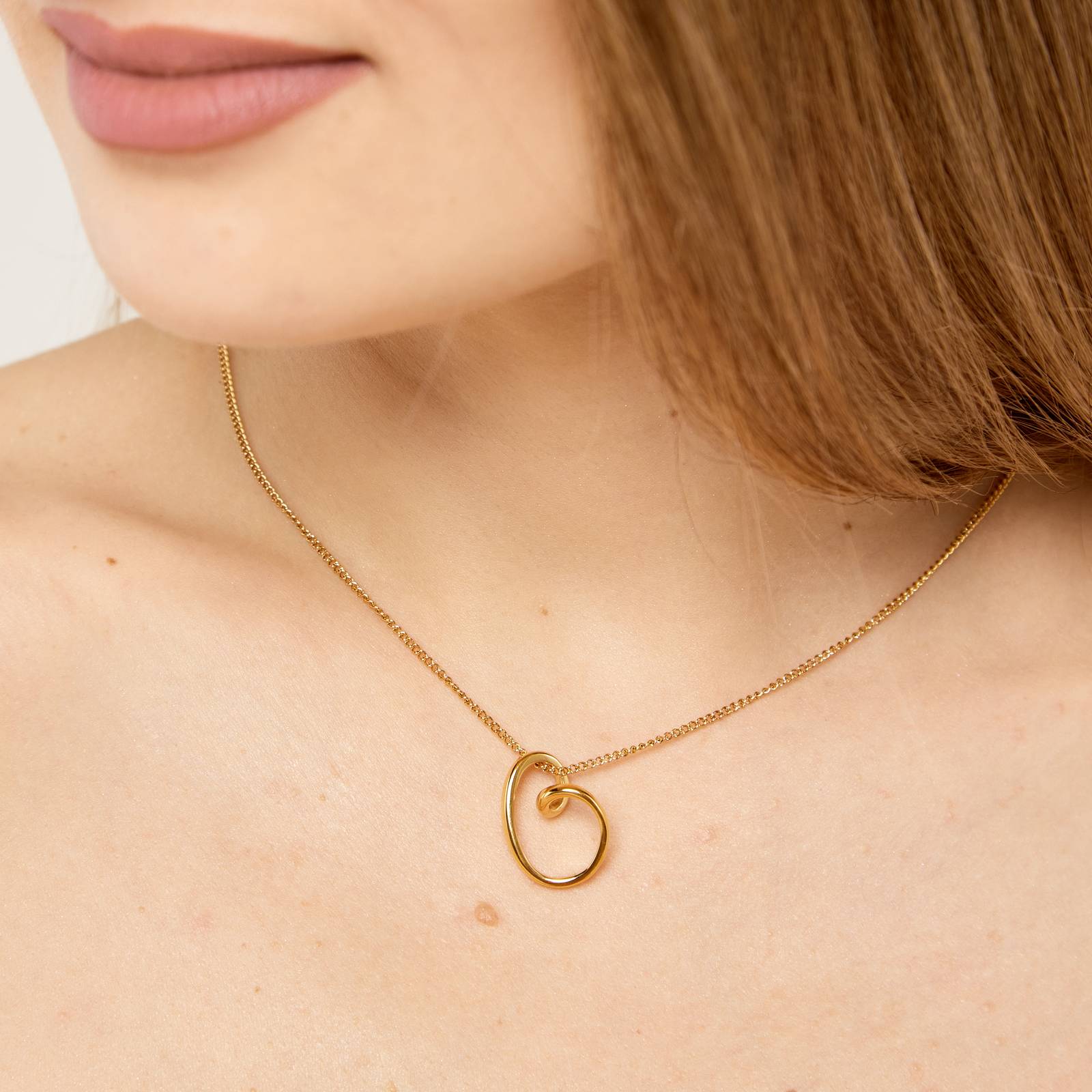 Round Trip Curl Necklace